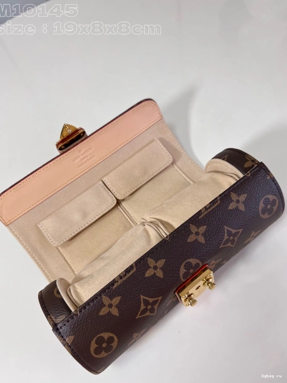 LOUIS Jewelry Case VUITTON 0821